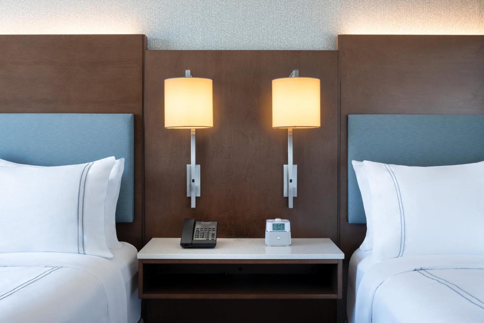 Even Hotel Bozeman Yellowstone Intl Arpt By Ihg Belgrade Εξωτερικό φωτογραφία